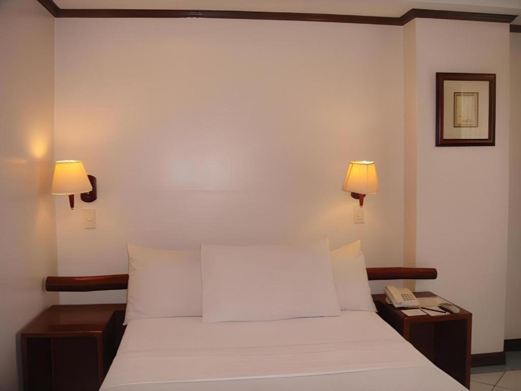Soledad Suites Panglao Dış mekan fotoğraf