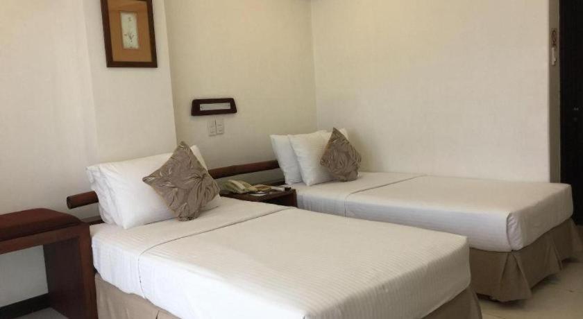 Soledad Suites Panglao Dış mekan fotoğraf